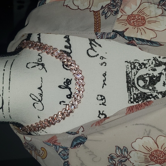 18" Rose Gold Cuban link - Picture 2 of 5